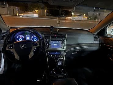 e60 turbo az: Changan Raeton: 1.8 l | 2014 il 212000 km Sedan — 10