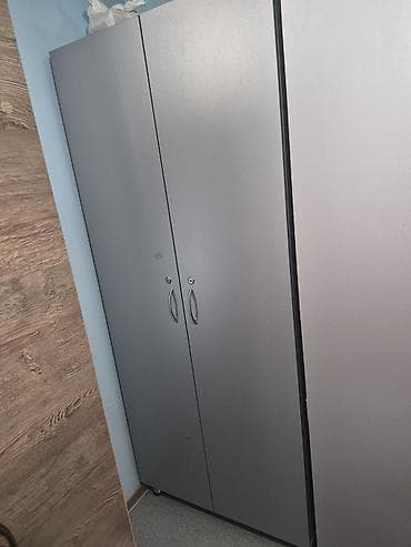 Ofis dolabları: Metall ofis şkafı – 2 qapılı, boz rəng. - Kompakt ölçü: dar enli — 1