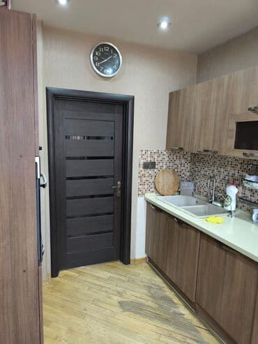 kirayə qarayev: 4 otaqli temirli satilir — 56