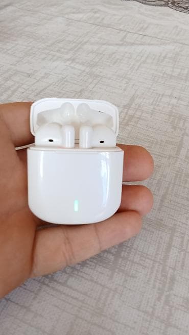 bluetooth mause: Bluetooth qulaqcıq az işlənib, tam işləkdir. Nizami Metrosuna — 1