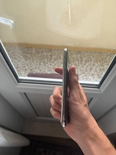 IPhone X, 64 GB, Gümüşü, Face ID — 4