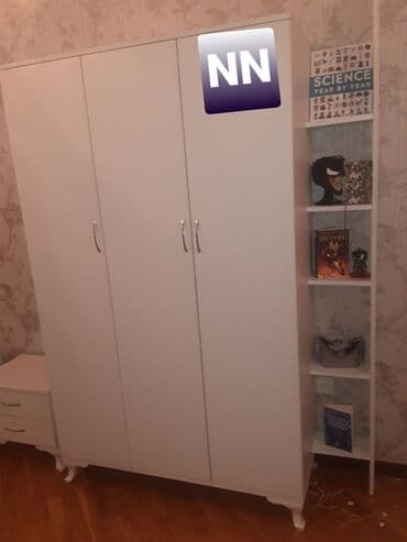 paltar asılqanı taxta: Yeni, Açılan, 3 qapılı Düz dolab, Dolab-asılqan, Rusiya — 1