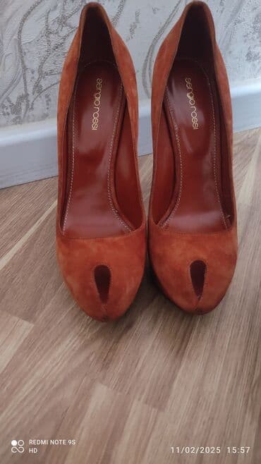 qadın ayaqabısı: Tuflilər, Ölçü: 40, İşlənmiş — 2