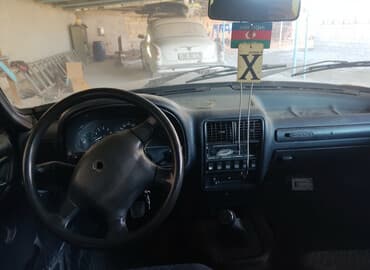 volkswagen passat b5 1 8: GAZ Volga 3110, sedan, qara rəng. ətraflı məlumat üçün qeyd edilən — 1