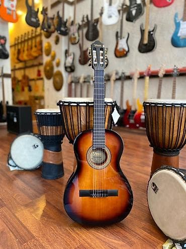 Valencia VC 263 CSB (3/4) ölçü Qeyd: Valencia gitaraların ölkədəki