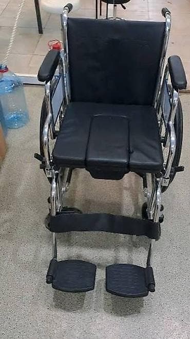 matorlu araba: Tualet funksiyalı əlil arabası (Commode Wheelchair). Pasiyentlərin — 1