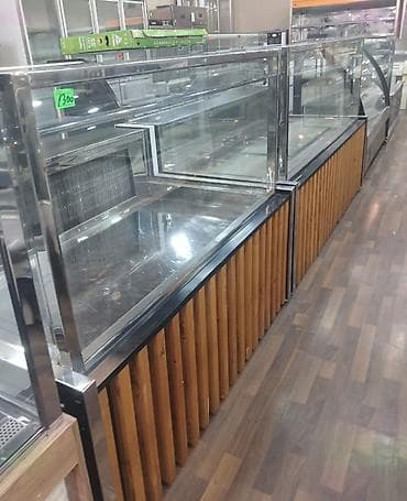 Soyuduculu vitrin – şüşə önlü, paslanmayan polad karkaslı, taxta