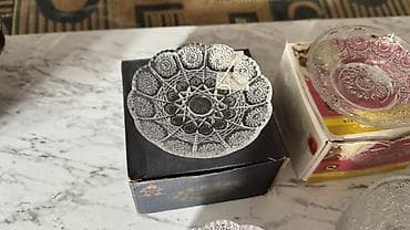 tort bezemek: Tort və şiriniyyat qabı, Şüşə, Çexiya — 3