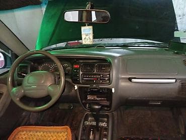 22 5 təkər: Suzuki Grand Vitara: 2.5 l | 1999 il 260000 km Ofrouder/SUV — 8