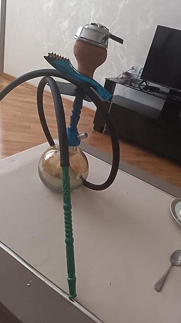 bas: Mini nərgilə dəsti - Kompakt stolüstü model: şüşə kürə formalı kolba — 1