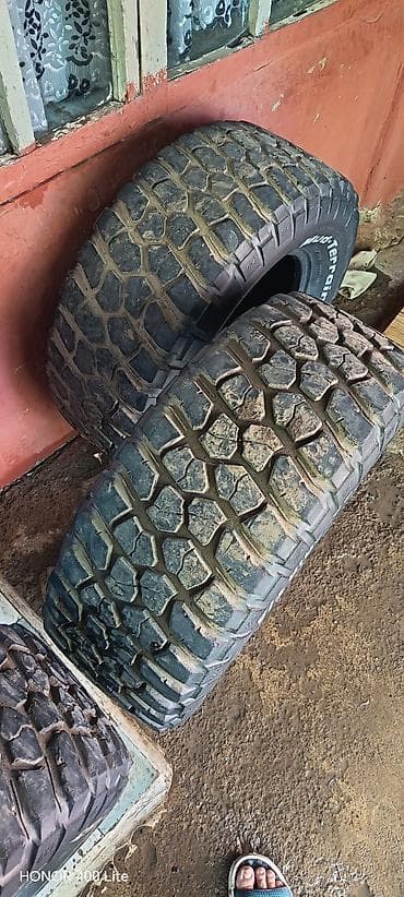 авто volkswagen: Б/у Шина BFGoodrich 305 / 65 / R 17 — 7