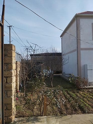 Şərur, 4 kv. m, 4 otaqlı, Hovuzsuz, Qaz, İşıq, Su