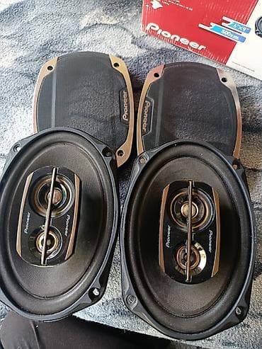 subbufer: Pioneer TS-6975V2 avtomobil akustikası - Növ: 3-yollu koaksial — 2