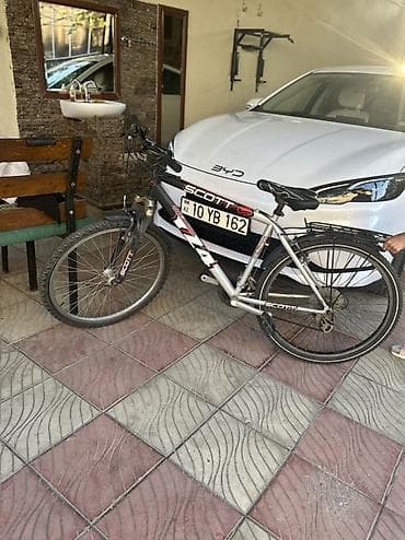 Şəhər velosipedləri: İşlənmiş Şəhər velosipedi Scott, 26", sürətlərin sayı: 24, Ünvandan götürmə, Ödənişli çatdırılma — 1