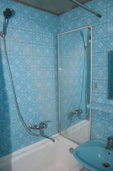 bina az musfiq qesebesi kohne tikili: Bakı şəhəri, Səbail rayonu, Bayıl qəsəbəsində Leninqrad proyektli 9 — 3