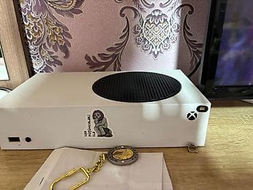 ssd hard disk: Xbox Series S + Original ağ Xbox Wireless Controller 1 pultu var - — 2