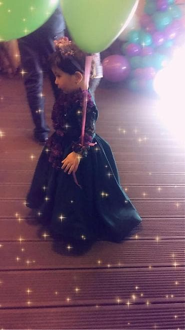 libas: Ana bala dest Bir defe ad gununde geyinilib 250 m tikdirmisem isteyen — 2