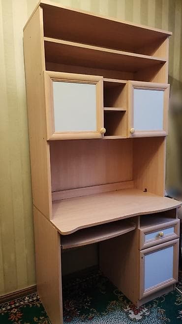 Sifarişlə ofis mebeli: Yazı masası – stulsuz, polkalı, siyirməli - Material: ağac rəngli — 4