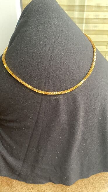 yuxuda sac rezini gormək: Bjuteriya — 18