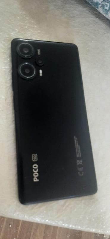 iphone xr 2: Poco rəng - Qara — 1