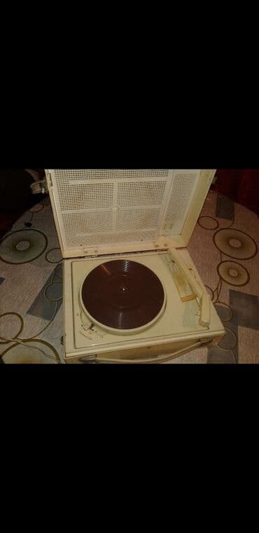 Əntiq saatlar: Köhnə valoxudan — 3