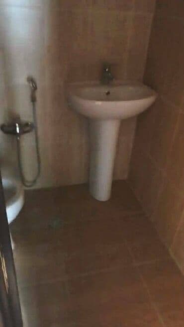 razində kirayə evlər 2024: Yasamalda midada 12 mertebeli binanın 6-ci mərtəbəsində yerləşən — 14