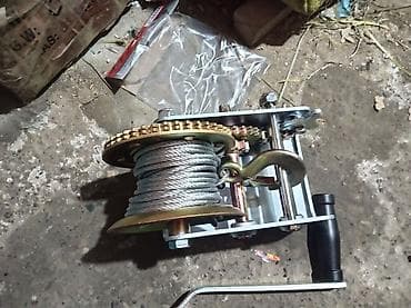 kabel yeri acan: Mexaniki ələ çevirmə vintci – Gear Winch, 2000 lb (təxminən 900 kq) — 2