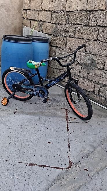 18 dyumlu velosiped: Uşaq velosipedi – 18” təkərli - Rəng: qara korpus, narıncı kənarlı — 1