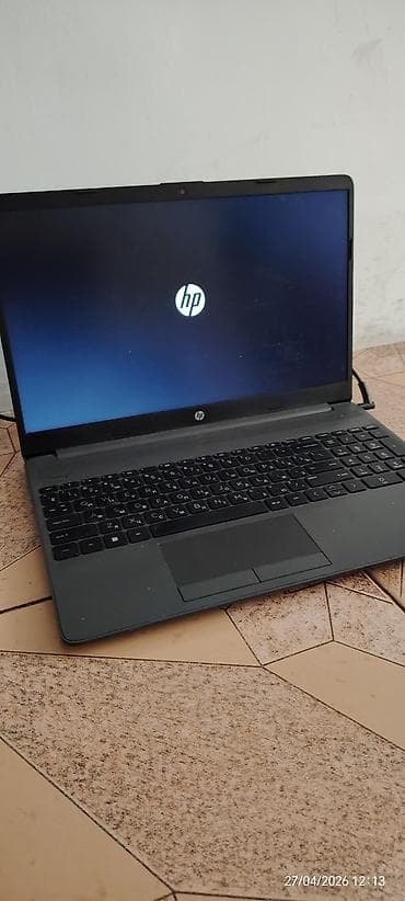 HP noutbuk – 15.6" ekranlı, tam ölçülü rəqəmsal klaviaturalı model