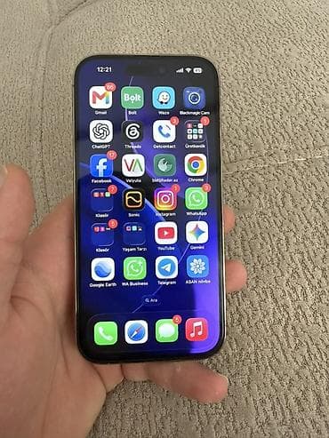 poco telefonlar: IPhone 14 Pro, 256 GB, Qızılı, Face ID — 2