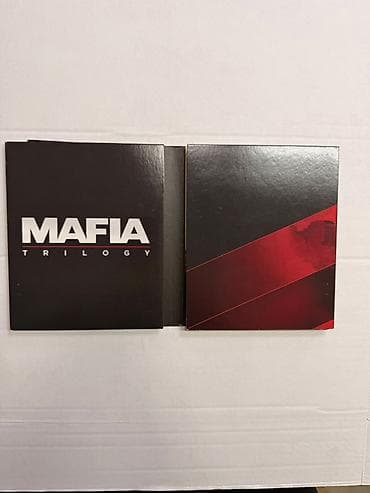 sert disk: PS4 – Mafia Trilogy (2K) Paket tərkibi: - Mafia: Definitive Edition — 4