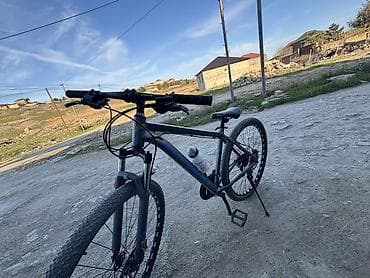 Dağ/trekking velosipedi - Güclü alüminium gövdə, rahat idman