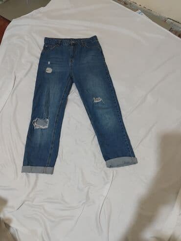 Mavi rəngli cins şalvar - Klassik 5 ciblə: 2 ön, 2 arxa, 1 kiçik saat lalafo.az -da Mavi rəngli cins şalvar - Klassik 5 ciblə: 2 ön, 2 arxa, 1 kiçik saat