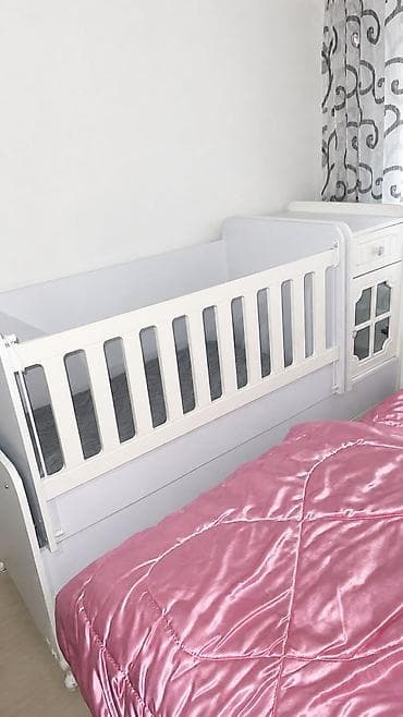 Tahire Kravat 80 AZN Əlavə matras da almışdım onuda verecem üstünde
