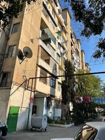 ist petrol tbilisi prospekti: Bakı, 4 otaqlı, Köhnə tikili, m. Əhmədli, 100 kv. m — 12