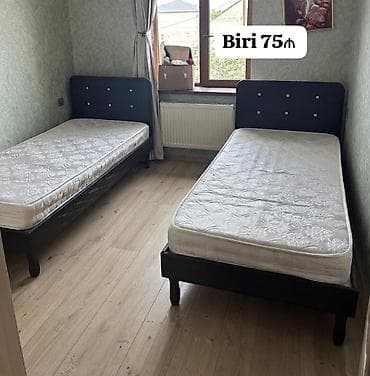 tek stolar: İki carpayı biri 75₼ matras daxil
Həzi aslanov
Zeyno♥️ — 1