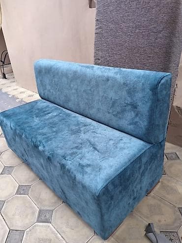 ofis divanı: Düz, sadə divan, Bazasız, Fanerka (dikt), Azərbaycan — 1