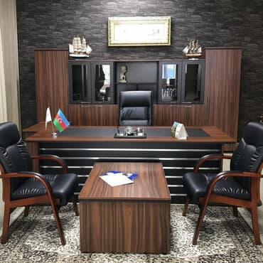 şuşəli dolab: Direktor kabinet dəsti – müasir ofis üçün tam komplekt Tərkib: - — 1