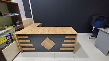 Ofis masaları: Yeni, Müdir üçün, Künc masa — 2