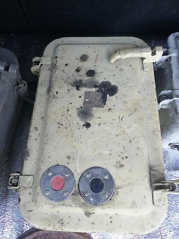 puşka: Sənaye tipli metal idarəetmə qutusu - Korpus: qalın metal, möhkəm — 1
