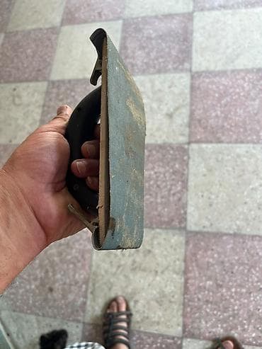 Alətlər: Əl üçün zımpara tutacağı (sanding block) - Material: metal gövdə — 3