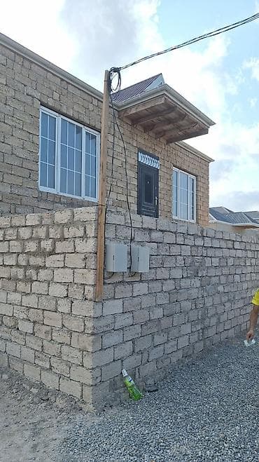 serifzadede satilan evler: Iki sot yarim torpaģin icinde 2 mertebeli şexsi tikili ev satilir — 1