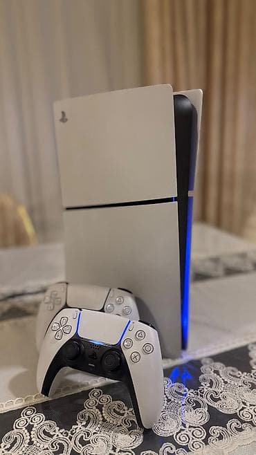 Техника и электроника: PlayStation 5 Slim konsolu + 2 ədəd DualSense idarəetmə pult Içinde — 1