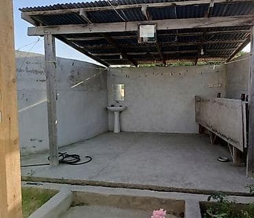 zigda heyet evi: Hövsan qəs. 4 otaqlı, 120 kv. m, Orta təmir — 8