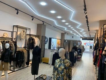 mingecevir obyekt: 28 may metrosunun yaxınlığında yol kənarı ticarət mərkəzinin içində — 6