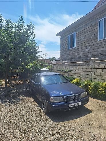 mersedes 221: Mercedes-Benz C-Class: 1.8 л | 1995 г. Седан — 1