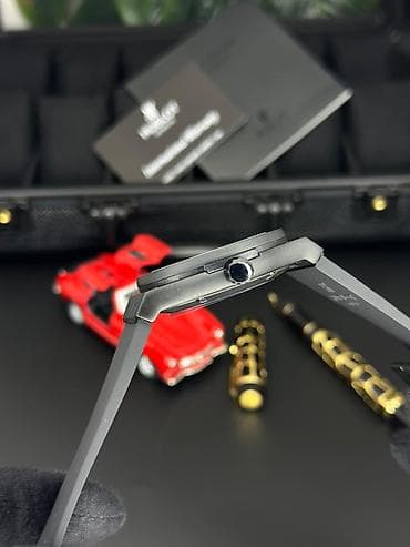 rus saati: Yeni, Qol saatı, Hublot, rəng - Qara — 7