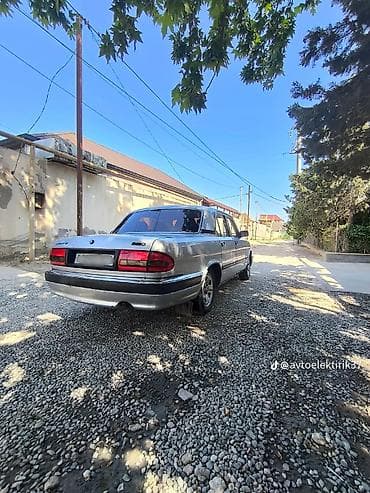 vaz 2107 abirsofka: QAZ 3110 Volga: 2.4 l | 2002 il 33000 km Sedan — 1