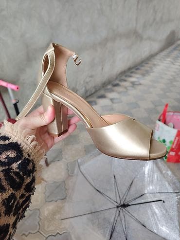 kətan kostyum: Qadın ayaqqabı və çəkmə dəsti - Qara dizüstü çəkmə: yumşaq süet — 3