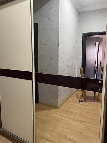 kreslo modelleri: Sürgülü qapılı şkaf - Model: iki qapılı, biri tam güzgülü, digəri — 3
